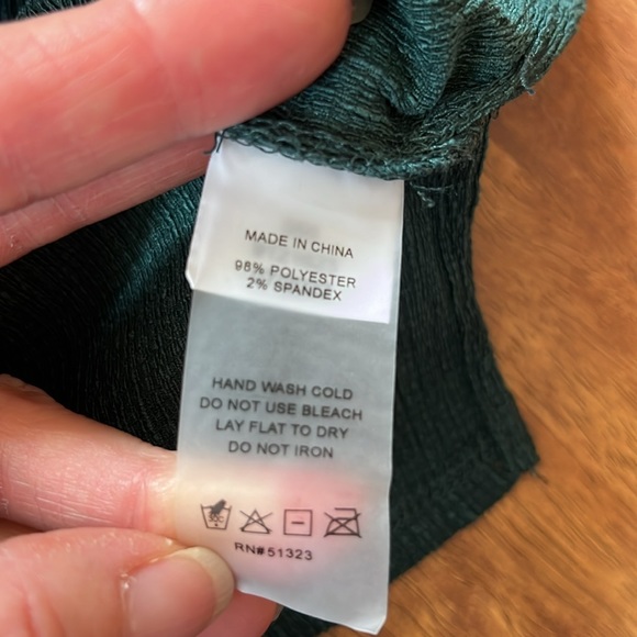 Brand new Vince Camuto emerald green blouse - Picture 10 of 16